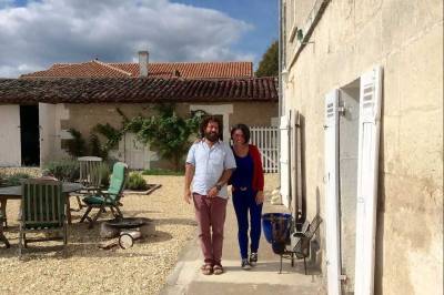 The French Retreat, Bordeaux Region, Yviers