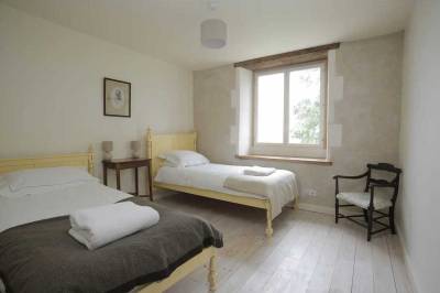 The French Retreat, Bordeaux Region, Yviers