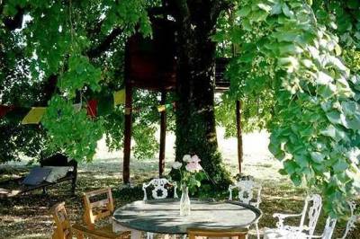 The French Retreat, Bordeaux Region, Yviers