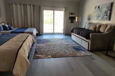 Blisstopia Retreats, Peoria