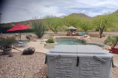 Blisstopia Retreats, Peoria