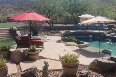 Blisstopia Retreats, Peoria
