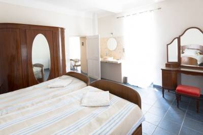 Ninne Caring Retreat in Provence, Goult