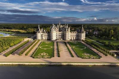 Oranga -Eco-luxury Retreat center - Prize winner, Pruniers-en-Sologne