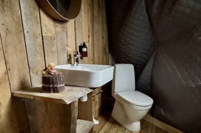 Brokkestøylen – Norwegian Wilderness Experience, Nomeland